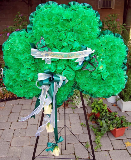 Florist «Rose Garden Florist», reviews and photos, 257 S Main St, Barnegat, NJ 08005, USA