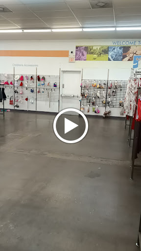 Thrift Store «Southern & Val Vista Goodwill Retail Store & Donation Center», reviews and photos, 3655 E Southern Ave, Mesa, AZ 85206, USA