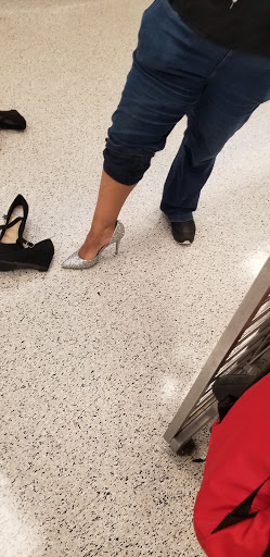 Clothing Store «Ross Dress for Less», reviews and photos, 5800 Baltimore National Pike, Catonsville, MD 21228, USA