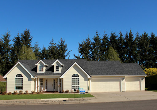 Roofing Contractor «Jeremy Dumanovsky Roofing / Salem Oregon Roofing», reviews and photos, 2245 Commercial St NE, Salem, OR 97301, USA