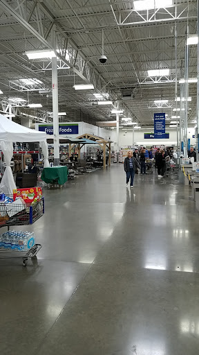 Warehouse club «Sams Club», reviews and photos