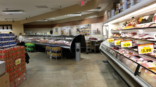 Grocery Store «Supermercado Nuestra Familia», reviews and photos, 1826 Vinton St, Omaha, NE 68108, USA