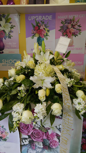Florist «Hialeah Flowers», reviews and photos, 794 W 84th St, Miami Lakes, FL 33014, USA