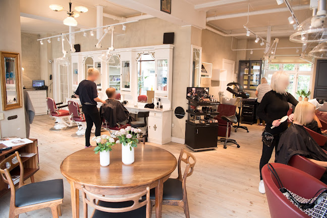 Frisørstuen by krabbe - Frisør