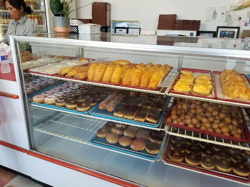 Donut Shop «Donut Palace», reviews and photos, 732 N Pine St, DeRidder, LA 70634, USA