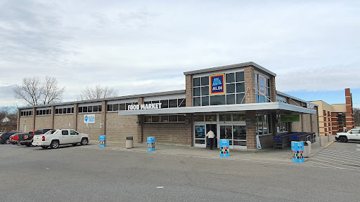 Supermarket «ALDI», reviews and photos, 4132 N Belt Hwy, St Joseph, MO 64506, USA