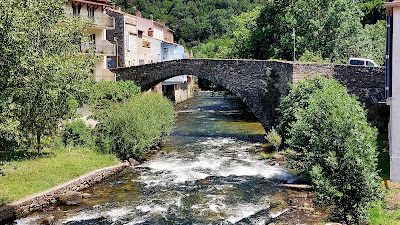 Pont Vieux à Axat