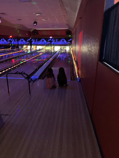 Bowling Alley «Mountainhome Bowling Center», reviews and photos, 109 Golf Dr, Cresco, PA 18326, USA