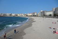 Zdjęcie Playa del Orzan z przestronna zatoka
