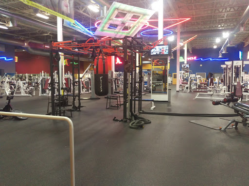 Gym «California Family Fitness», reviews and photos, 5001 Foothills Blvd, Roseville, CA 95747, USA