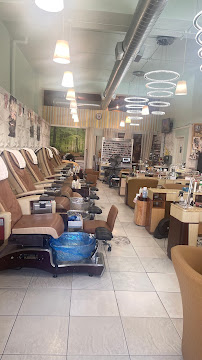 Night Light Nails - Photo 7 - Car repair in Seattle, WA, Seattle
