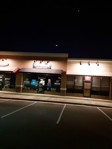 Shopping Mall «Cary Village Square Shopping Center», reviews and photos, 657 Cary Towne Blvd, Cary, NC 27511, USA