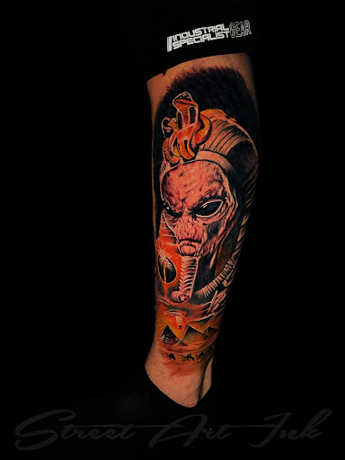 Explore family tree tattoo ideas for females, creative tattoo ideas in Trenton, available at Street Art Ink