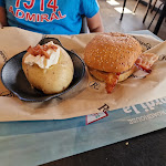 Photo n°2 de l'avis de mia.l fait le 14/08/2023 à 10:31 sur le  Roadhouse Restaurant Peschiera del Garda à Peschiera del Garda