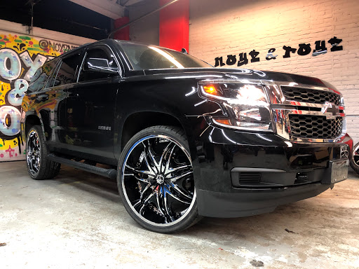 Car Stereo Store «Noyz & Toyz», reviews and photos, 7825 Lorain Ave, Cleveland, OH 44102, USA