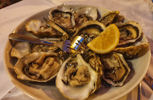 Photo n°20 de Le Petit Pointu - Poissons & Fruits de Mer St-Tropez à Saint-Tropez ()