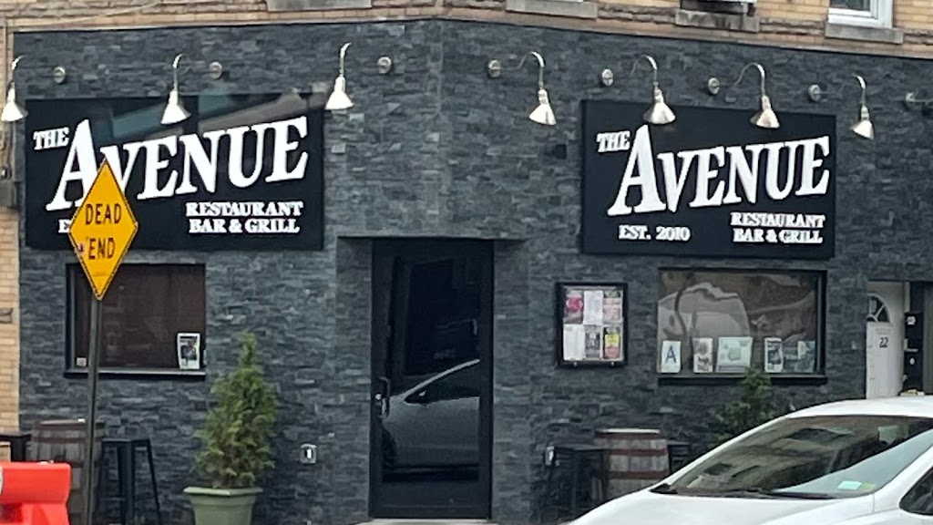 The Avenue Restaurant & Bar 11385