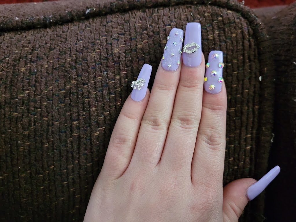 Nail & Nails 74146
