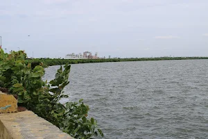 Puzhal Lake View Point image