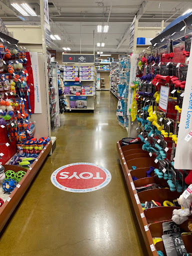 Pet Supply Store «PetSmart», reviews and photos, 2730 Pacific Coast Hwy, Torrance, CA 90505, USA