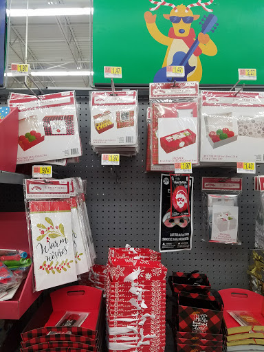 Department Store «Walmart Supercenter», reviews and photos, 2801 Commerce Dr, Coralville, IA 52241, USA