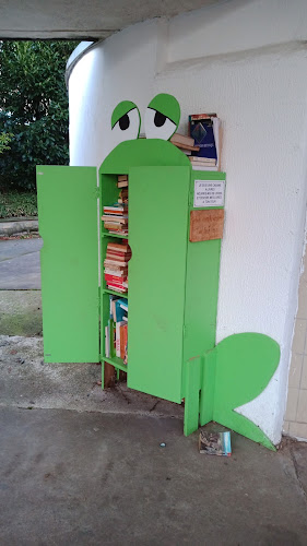 Librairie de livres d'occasion Armoire à livres Malakoff