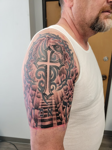 Explore 1776 tattoo ideas, creative tattoo ideas in Round Rock, available at Beto Tats