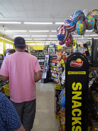 Home Goods Store «Dollar General», reviews and photos, 1240 W Market St, York, PA 17404, USA