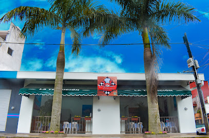 Restaurante La Tradición (Pescados y Mariscos) - Av. 6 118, Centro, 94472 Fortín de las Flores, Ver., Mexico