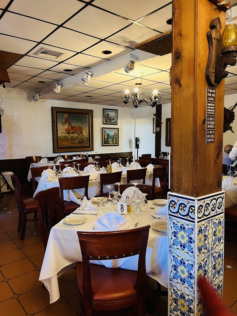 El Gallegazo Restaurant 33155