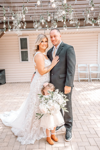 Flower Designer «Bramble and Bee», reviews and photos, 311 Commerce St, Tomball, TX 77375, USA