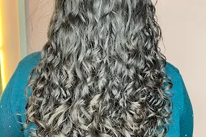 Jessica Maia Curls image