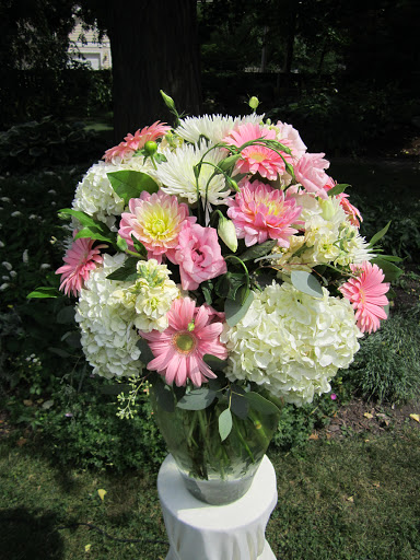 Florist «Westgate Flower & Plant Shop», reviews and photos, 841 S Oak Park Ave, Oak Park, IL 60304, USA