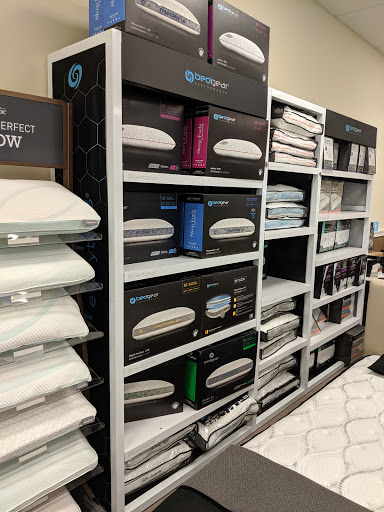 Mattress Store «Mattress Warehouse of Forked River», reviews and photos, 306 N Main St, Lanoka Harbor, NJ 08734, USA