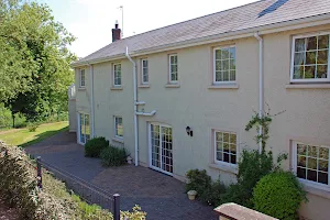 Ballycanal Moira Guest House and Self-Catering Cottages image