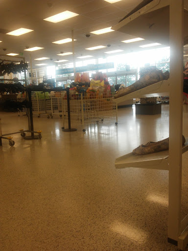 Clothing Store «Ross Dress for Less», reviews and photos, 201 University Oaks Blvd, Round Rock, TX 78664, USA