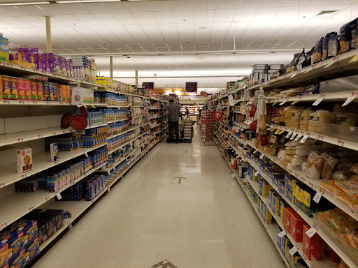 Supermarket «Stop & Shop», reviews and photos, 240 Chase Ave, Waterbury, CT 06704, USA