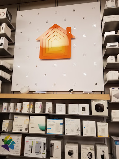 Computer Store «Apple Dadeland», reviews and photos, 7535 Dadeland Mall Cir W, Miami, FL 33156, USA