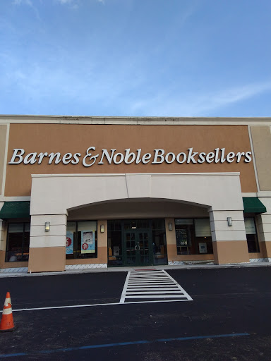 Book Store «Barnes & Noble», reviews and photos, 2614 Central Park Ave, Yonkers, NY 10710, USA