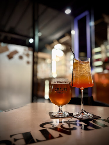 Curated Lounge - Restaurant