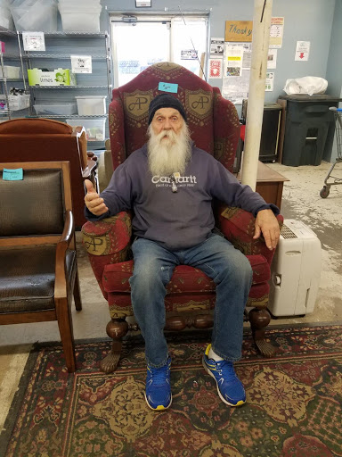 Thrift Store «YOTO Community Thrift Store», reviews and photos, 1731 N Glenstone Ave, Springfield, MO 65803, USA