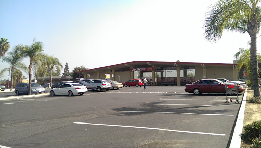 Grocery Store «Grocery Outlet Bargain Market», reviews and photos, 520 Workman Mill Rd, La Puente, CA 91746, USA