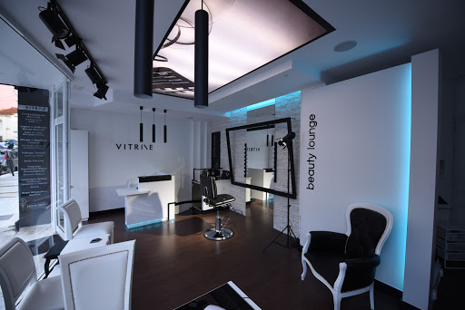 VITRINE. beauty lounge. tattoo studio.