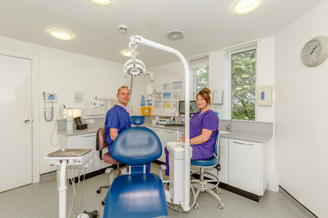 Reviews of Hunslet Dental Surgery in Leeds - Dentist