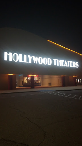 Movie Theater «Regal Cinemas Jewel 16», reviews and photos, 7200 Woodway Dr, Waco, TX 76712, USA