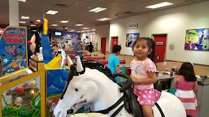 Chuck E. Cheese - photo 7