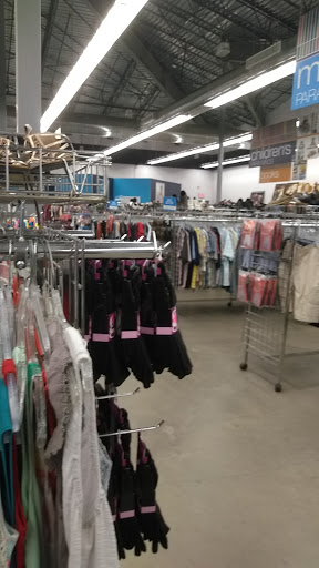 Thrift Store «Goodwill Central Texas - Lakeway», reviews and photos, 1901 RR 620 South, Lakeway, TX 78734, USA