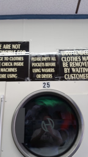 Laundromat «Laundryland», reviews and photos, 1160 Yonkers Ave, Yonkers, NY 10704, USA