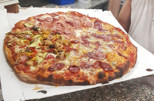Pizzeria Il Sorriso in Torre de Busi, Provincia di Bergamo