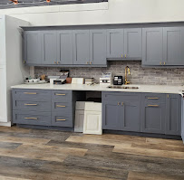 The Showroom Kitchen Bath Cabinets and More LLC - Photo 3 - Car repair in St. Petersburg, FL, St. Petersburg